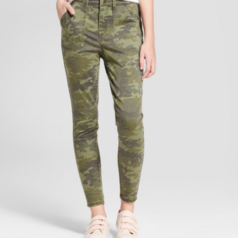 Mossimo High Rise Jeggins